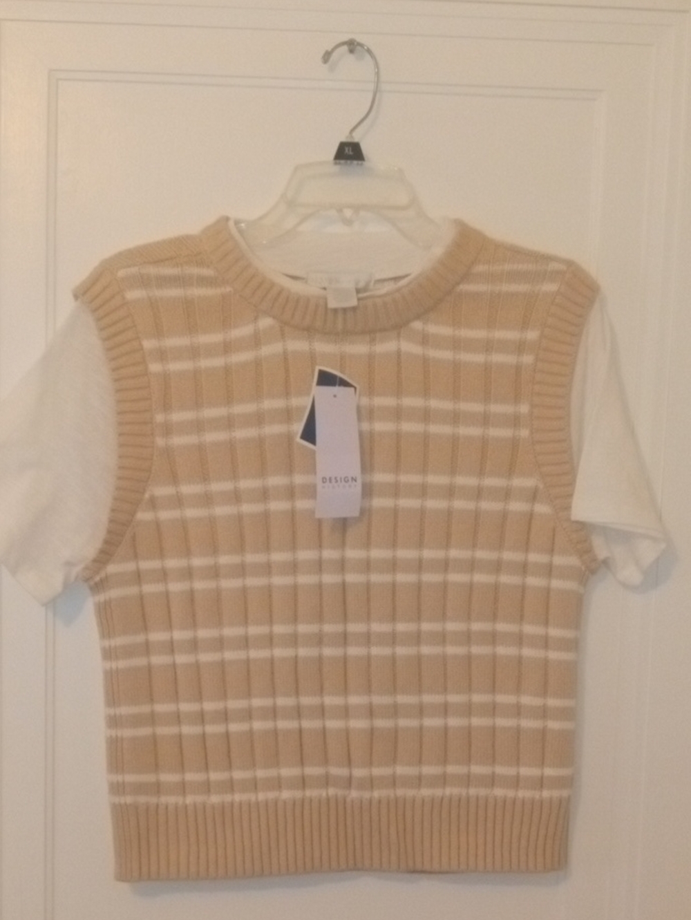 NWT women small short sleeve top, beige white vest attached to white tee,